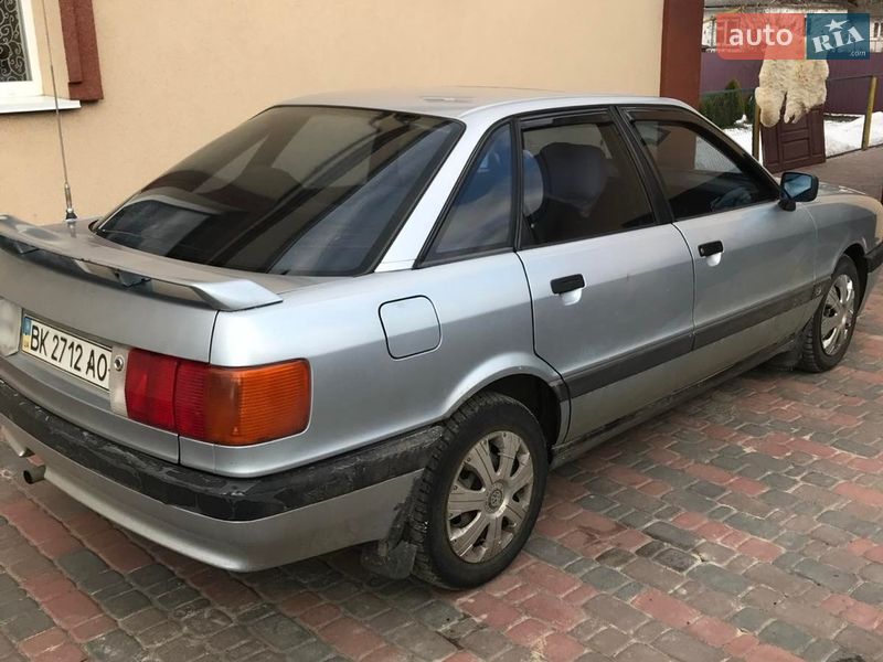 Седан Audi 80 1989 в Ровно фото 3 Седан Audi 80 1989 в Ровно