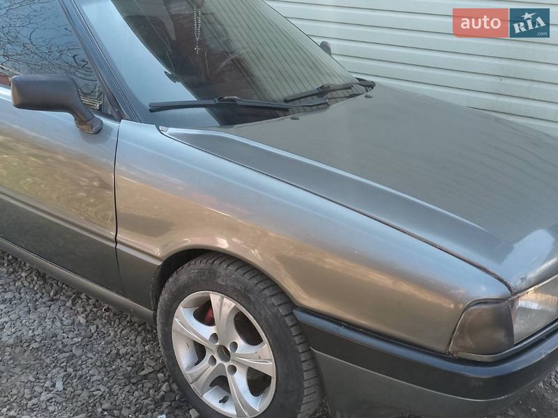 Седан Audi 80 1987 в Надвірній фото Седан Audi 80 1987 в Надвірній