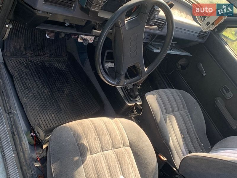 Седан Audi 80 1980 в Дніпрі
