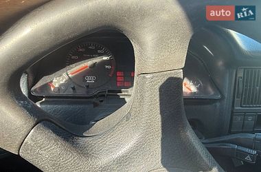 Седан Audi 80 1988 в Запоріжжі