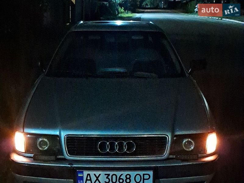 Седан Audi 80 1994 в Василькове