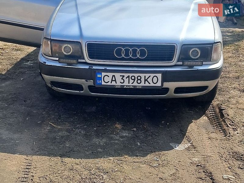 Седан Audi 80 1994 в Василькове
