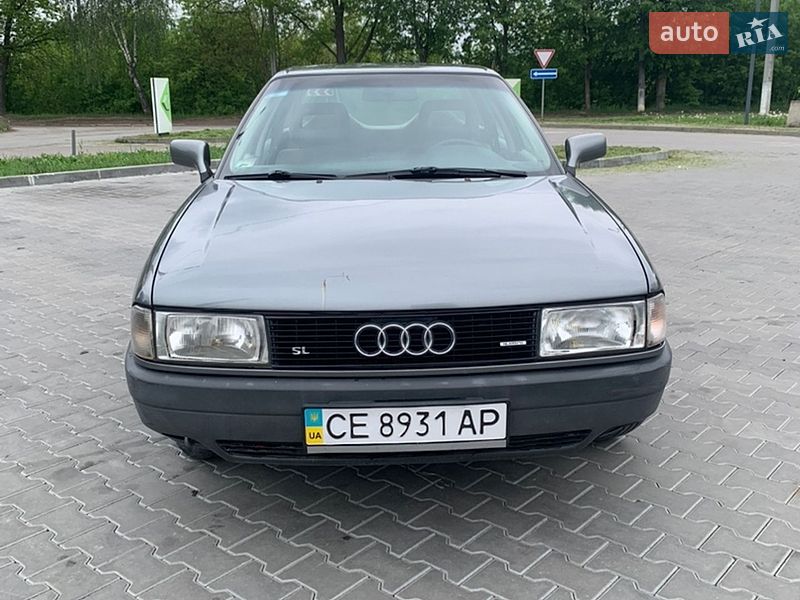Седан Audi 80 1990 в Черновцах