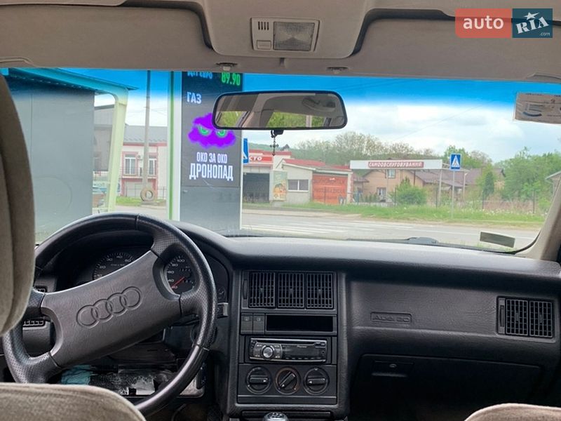 Седан Audi 80 1990 в Чернівцях
