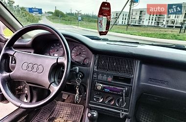Седан Audi 80 1993 в Рівному