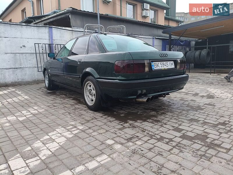 Седан Audi 80 1993 в Рівному