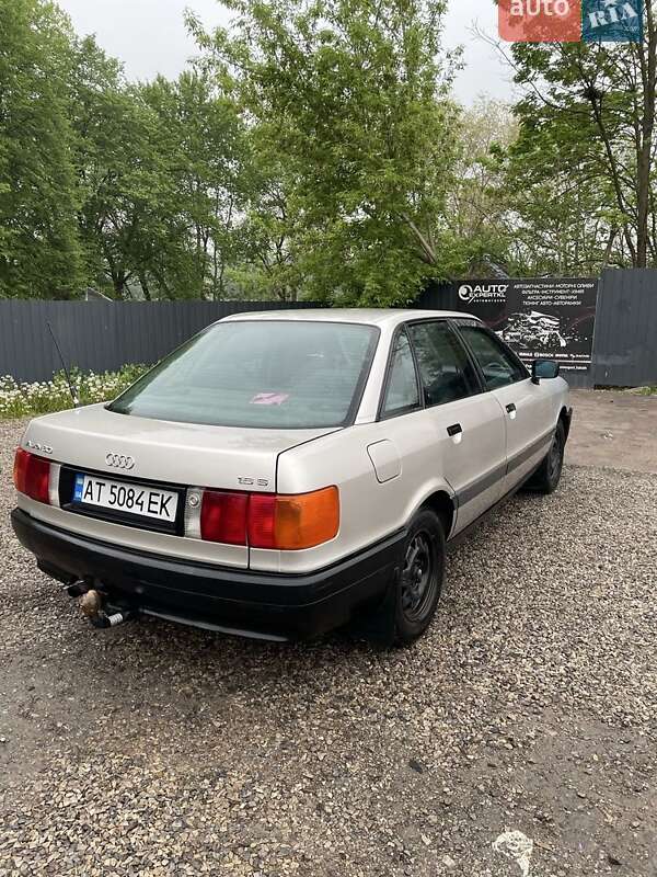 Седан Audi 80 1987 в Ивано-Франковске