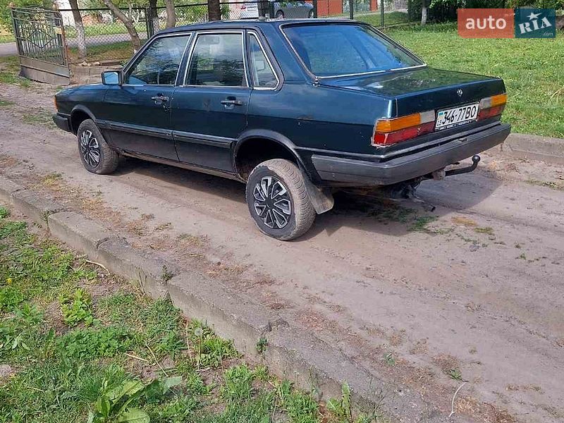 Седан Audi 80 1984 в Володимирі