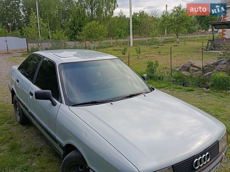 Седан Audi 80 1987 в Томашгороде