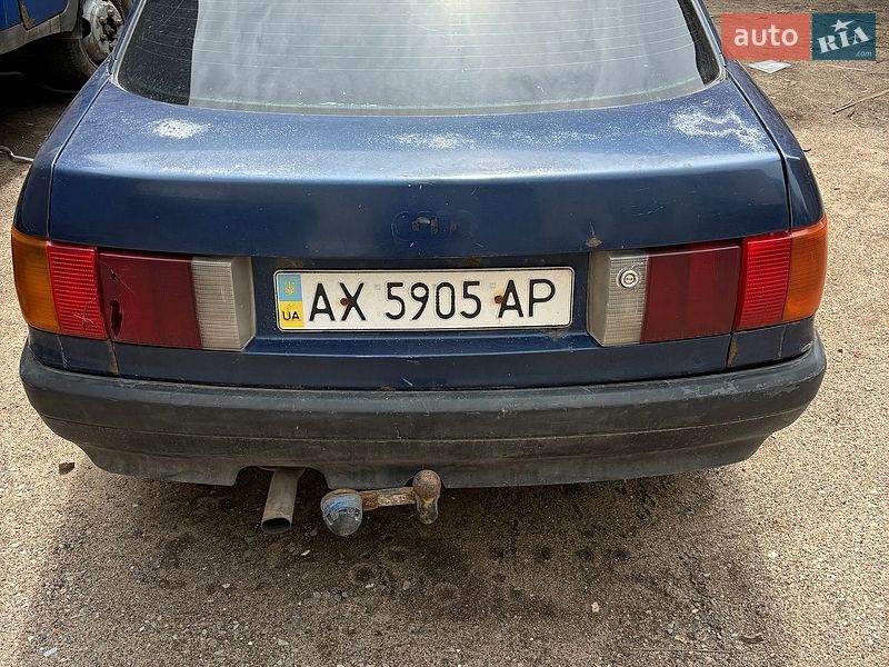 Седан Audi 80 1989 в Харькове