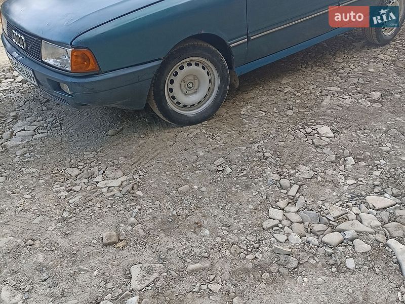 Седан Audi 80 1988 в Ивано-Франковске