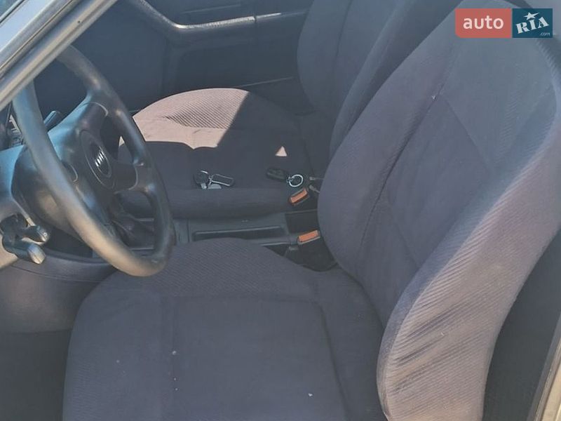 Седан Audi 80 1994 в Шумську