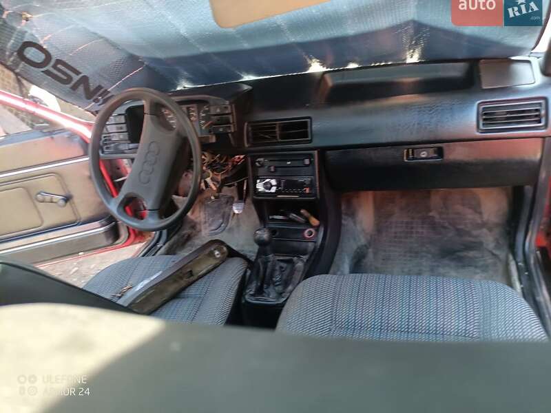 Седан Audi 80 1986 в Мукачево