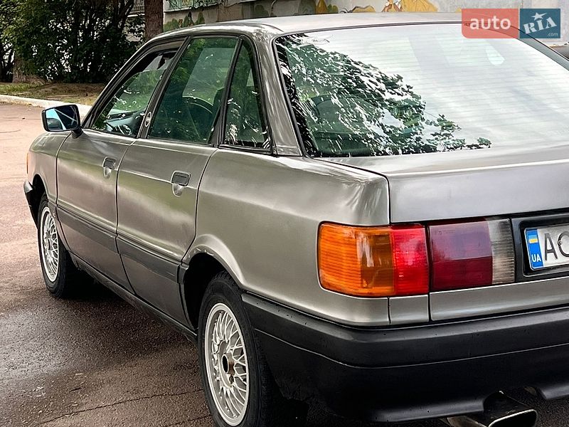 Седан Audi 80 1991 в Рівному