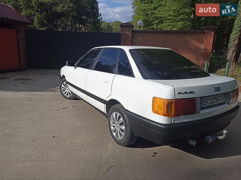 Седан Audi 80 1989 в Львове