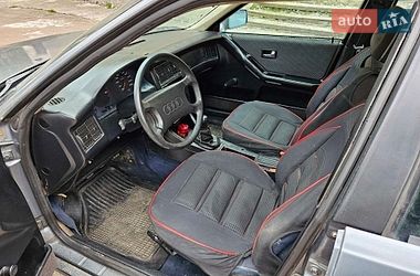 Седан Audi 80 1988 в Обухове
