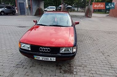 Седан Audi 80 1988 в Рівному
