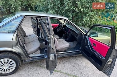 Седан Audi 80 1988 в Глобиному