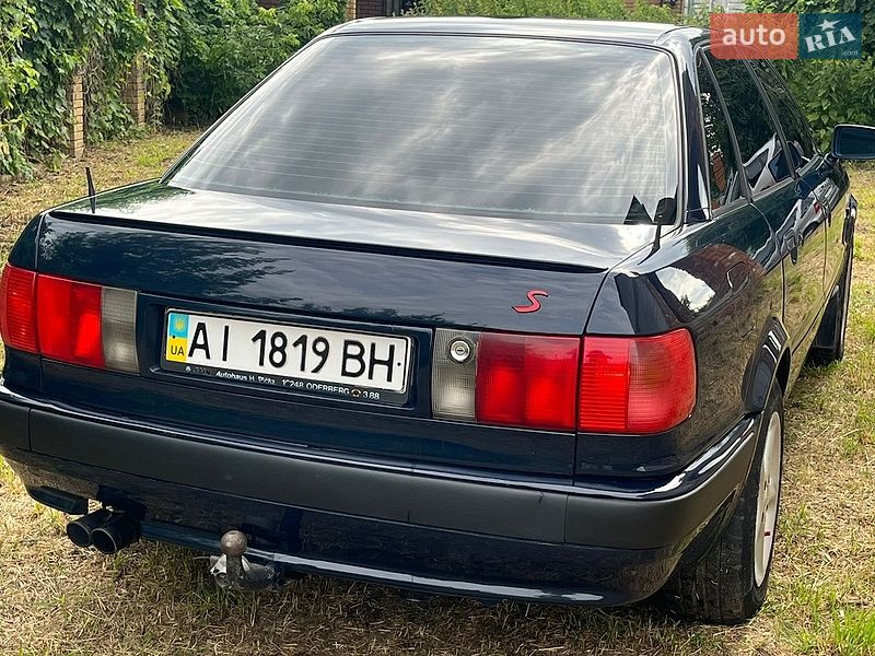 Седан Audi 80 1993 в Глухові