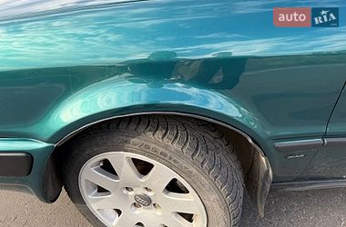 Седан Audi 80 1993 в Черкасах