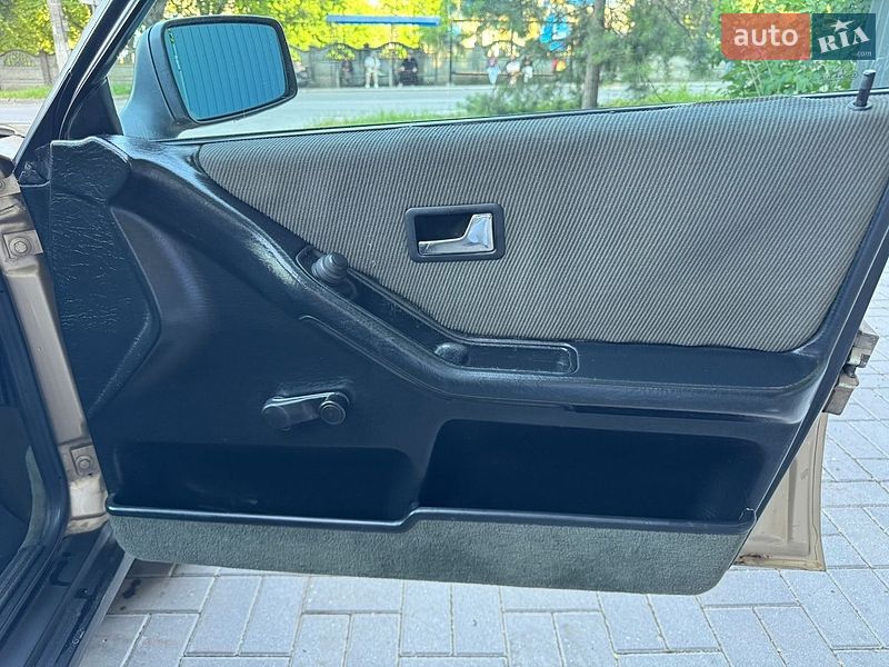 Седан Audi 80 1988 в Хмельницком фото 10 Седан Audi 80 1988 в Хмельницком