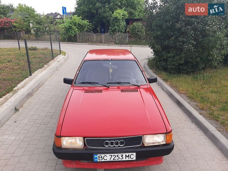 Седан Audi 80 1986 в Львове