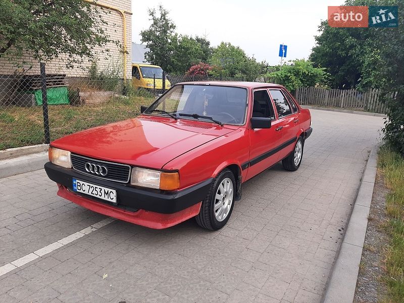 Седан Audi 80 1986 в Львове