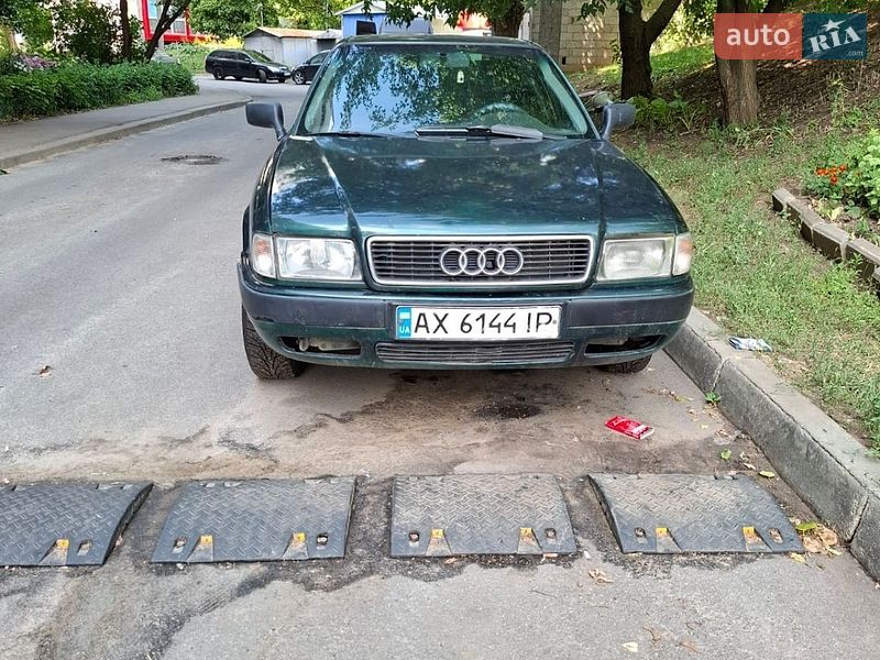 Седан Audi 80 1992 в Харкові фото 3 Седан Audi 80 1992 в Харкові