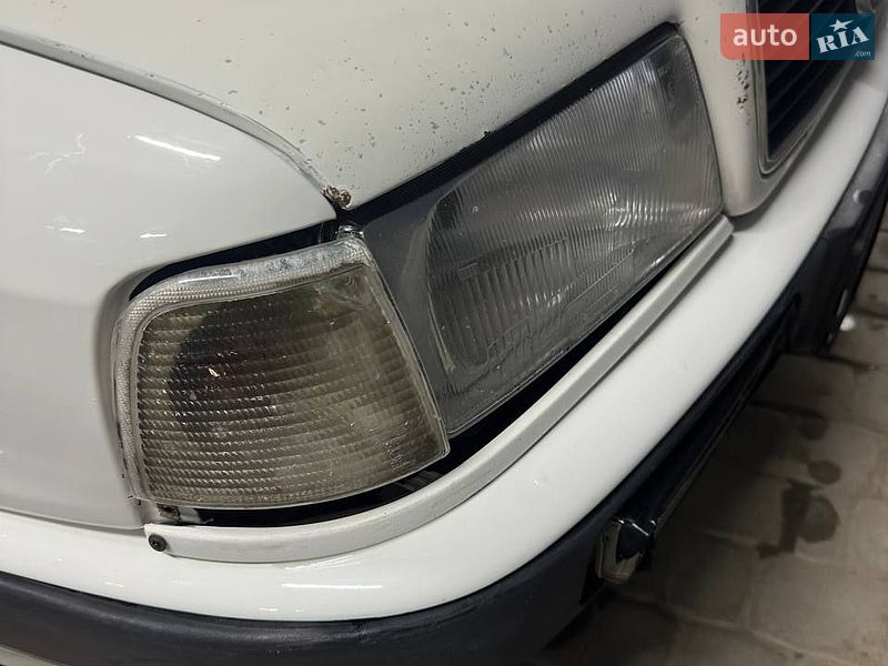 Універсал Audi 80 1994 в Гнівані