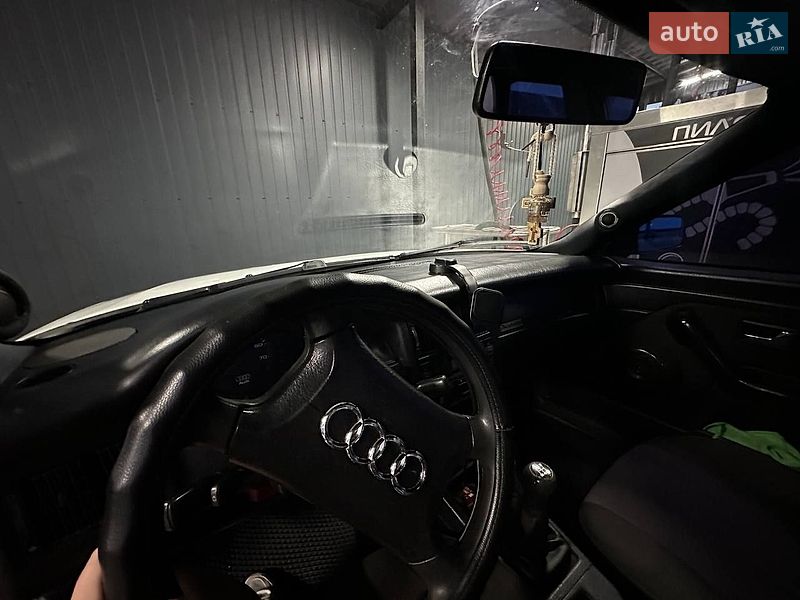 Універсал Audi 80 1994 в Гнівані