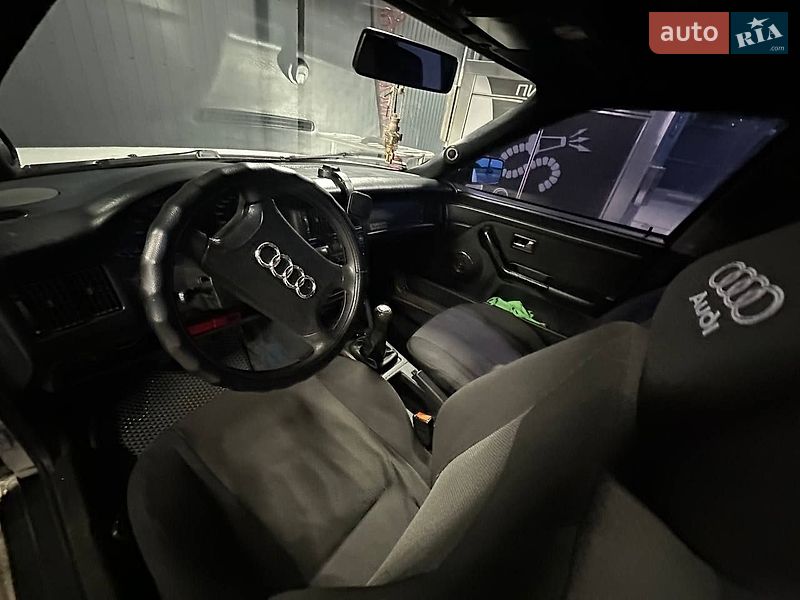 Універсал Audi 80 1994 в Гнівані