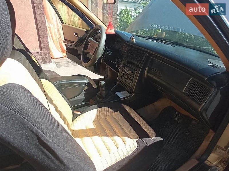 Седан Audi 80 1988 в Липовце фото 14 Седан Audi 80 1988 в Липовце
