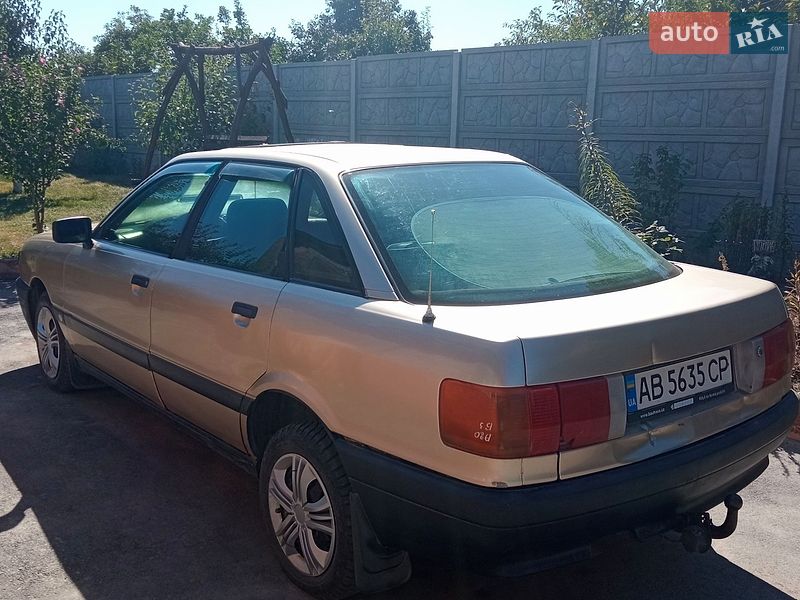 Седан Audi 80 1988 в Липовце фото 5 Седан Audi 80 1988 в Липовце