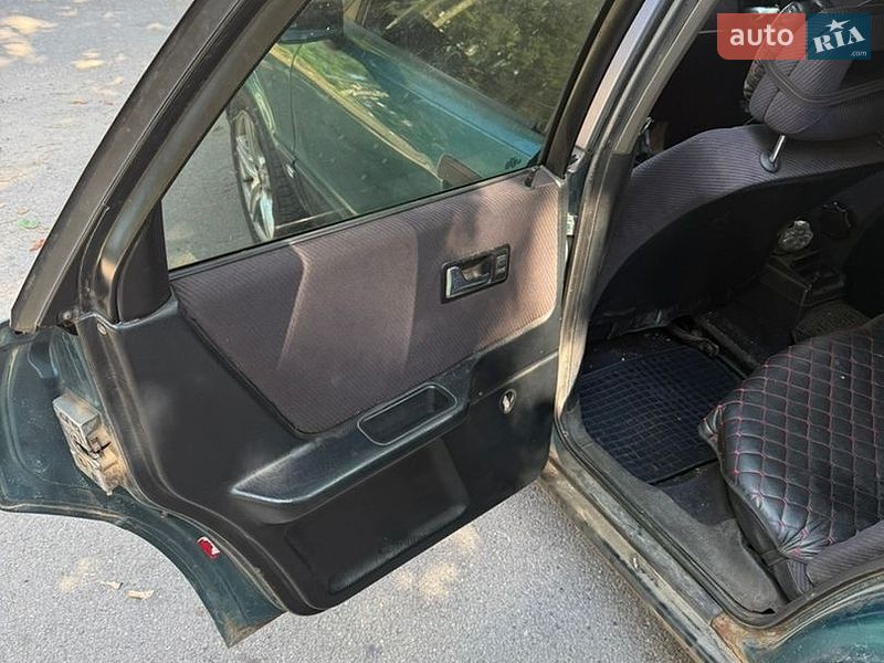 Седан Audi 80 1993 в Полтаві