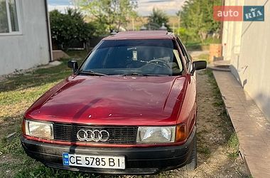 Седан Audi 80 1987 в Новоселице