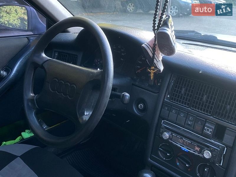 Седан Audi 80 1993 в Львове