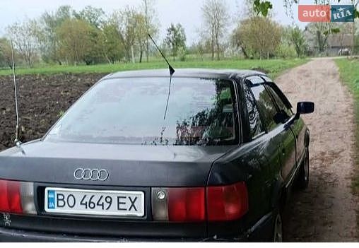 Седан Audi 80 1992 в Кременці