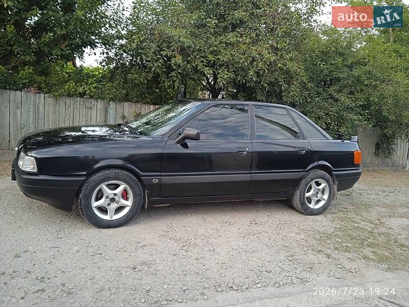 Седан Audi 80 1990 в Дунаївцях