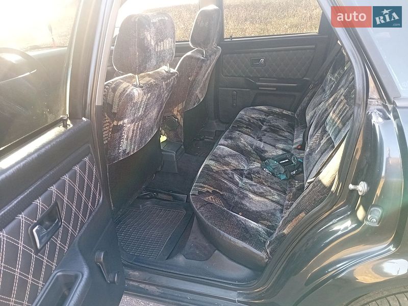 Седан Audi 80 1994 в Гадячі
