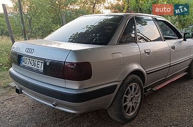 Седан Audi 80 1994 в Ужгороде