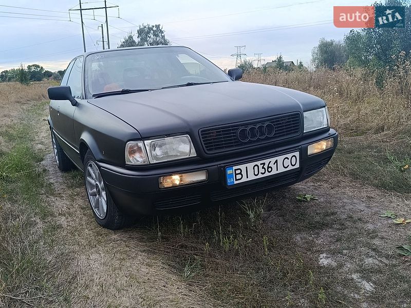 Седан Audi 80 1993 в Кременчуці