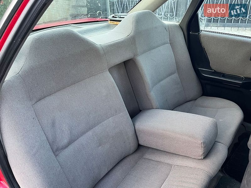 Седан Audi 80 1988 в Ровно