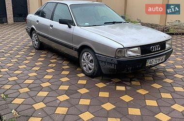 Седан Audi 80 1987 в Виноградові