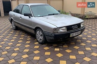 Седан Audi 80 1987 в Виноградові