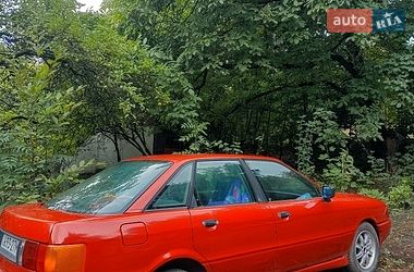 Седан Audi 80 1987 в Чернівцях