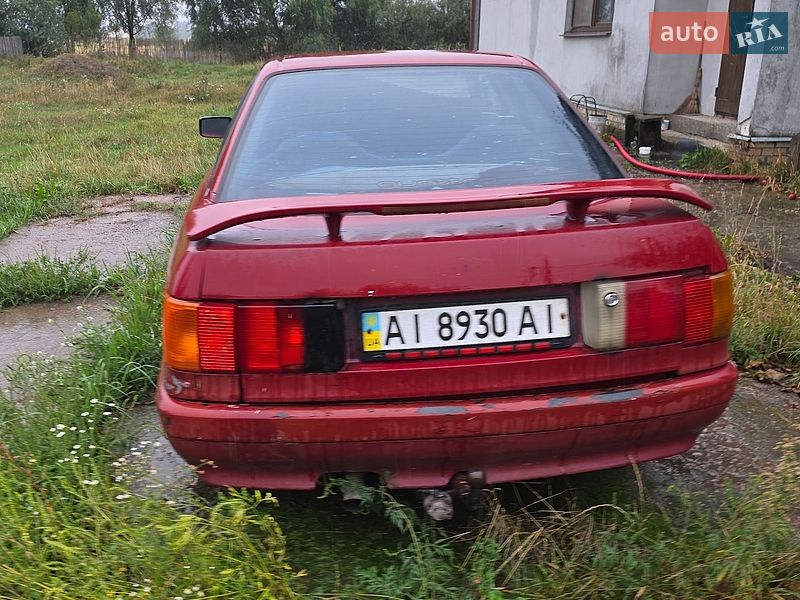Седан Audi 80 1987 в Дымере