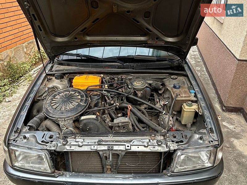 Седан Audi 80 1992 в Херсоне