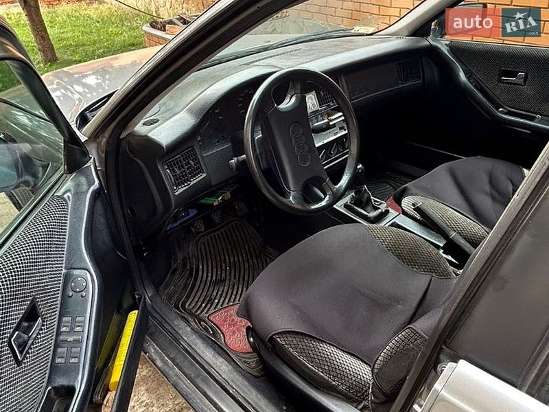 Седан Audi 80 1992 в Херсоне