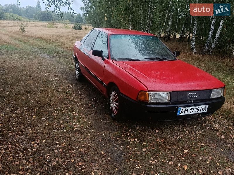 Седан Audi 80 1988 в Чуднові