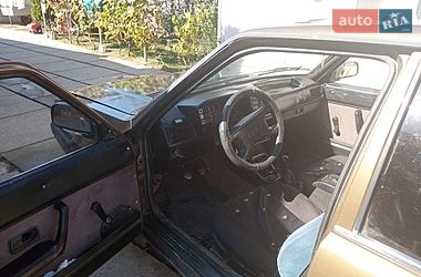 Седан Audi 80 1982 в Берегово